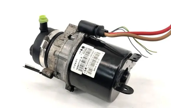 Mini One - Cooper R50 - 53 Power steering pump 7625974134 6769757 7625477110B