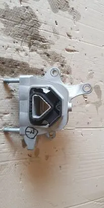 Opel Corsa F Engine mount vacuum valve 9826551380