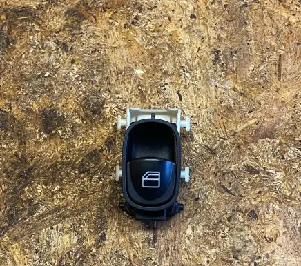 Mercedes-Benz C W203 Electric window control switch 2038200210