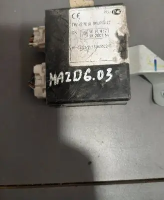 Mazda 6 Door central lock control unit/module C1832002