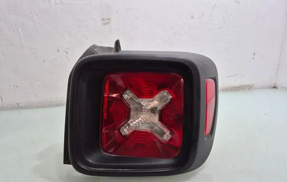 Jeep Renegade Rear/tail lights 52109463DX