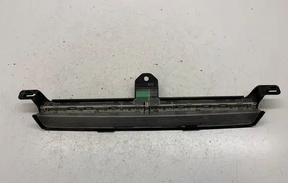 Volvo V70 Third/center stoplight 9154505