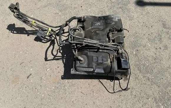 Toyota Prius (XW20) Fuel tank 