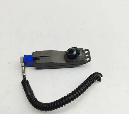 Tesla Model X Side fender camera 106910400D