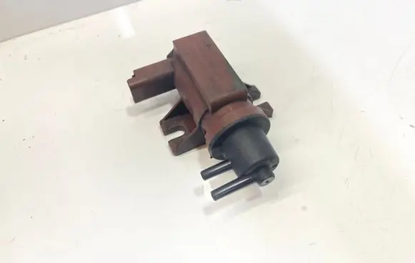 Ford Galaxy Turbo solenoid valve 06T090