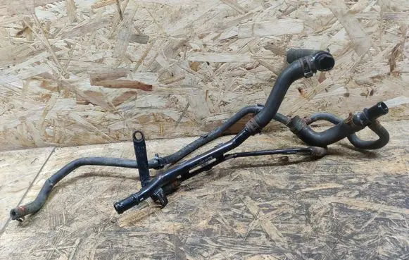Seat Ibiza IV (6J,6P) Engine coolant pipe/hose 6C0121070F