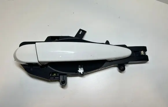 BMW X6 E71 Front door exterior handle