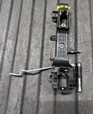 Lexus RX 450H Front door exterior handle/bracket 640FL