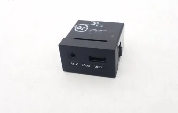 Hyundai i30 AUX in-socket connector 961202R500