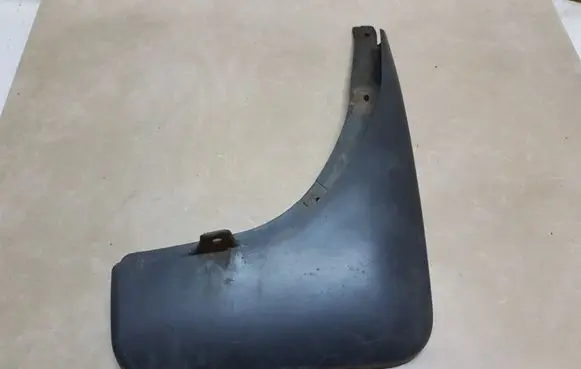Nissan X-Trail T30 Rear mudguard 