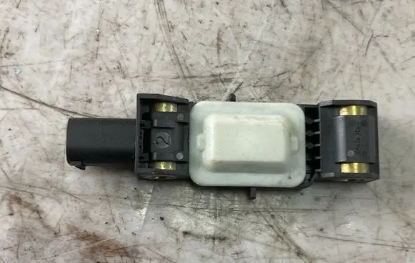 Jeep Grand Cherokee (WK) Airbag deployment crash/impact sensor 04671779ac 4164302271