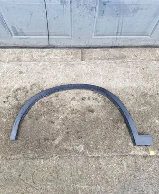 BMW X1 F48 F49 Front arch trim 51777332337 7332337