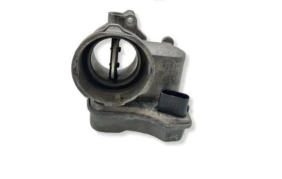 Volkswagen PASSAT B6 Throttle valve 03G128063B
