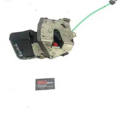 BMW 5 E39 Rear door lock 8166246