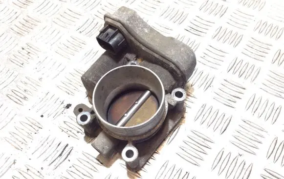 Opel Zafira B Electric throttle body valve 1305B4059