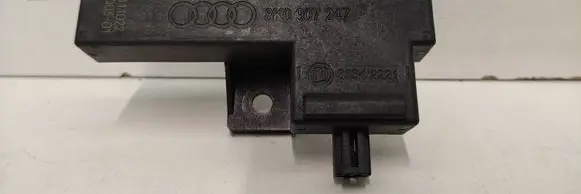 Audi A6 C7 Keyless (KESSY) go control unit/module 8K0907247 33542221