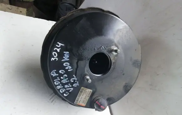 Toyota Corolla Verso AR10 Brake booster 472000F040