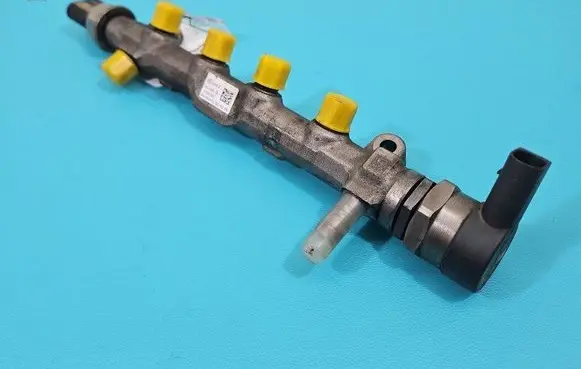 Fuel main line pipe