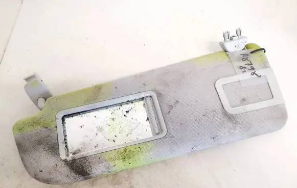 Sun visor