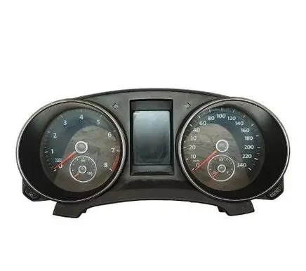 Volkswagen Golf VI Speedometer (instrument cluster) 5K0920871