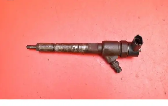Fuel injector