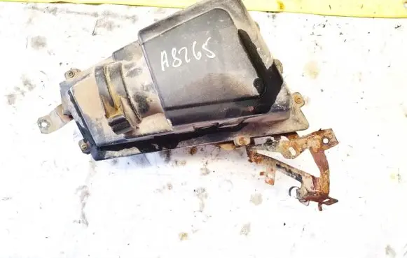 Citroen Berlingo Air filter box