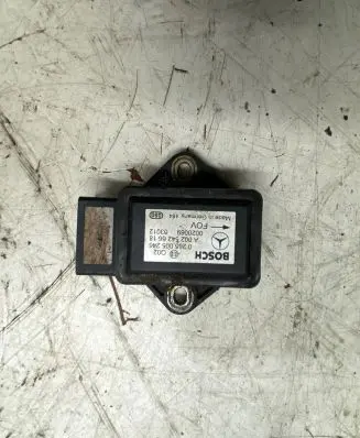 Mercedes-Benz E W211 ESP acceleration yaw rate sensor A0025426618 0020069 0265005246