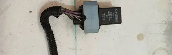 Ford Transit - Tourneo Connect Glow plug pre-heat relay 51299049 12B13 9666671780