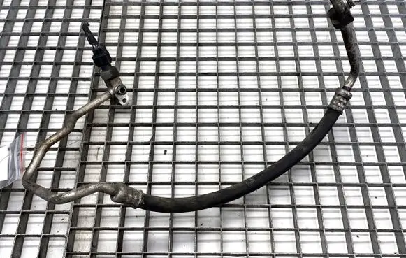 Toyota Avensis T250 Air conditioning (A/C) pipe/hose