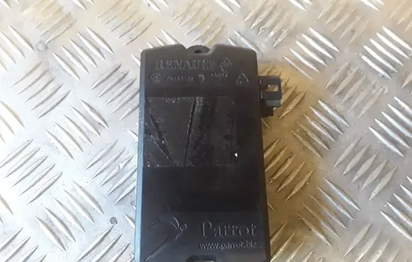 Renault Laguna II Bluetooth control unit module 8200624041E CN150135