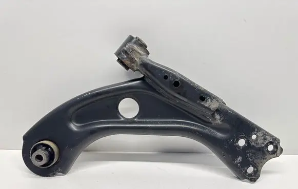 Front lower control arm/wishbone