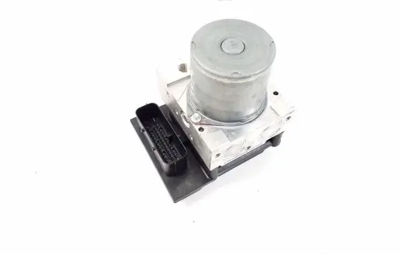 BMW X3 E83 ABS Pump 3421416