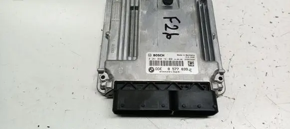 BMW X4 F26 Engine control unit/module 8577839 0281030741