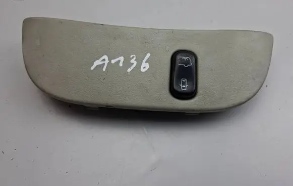 Mercedes-Benz ML W163 Interior lighting switch A1638203610 598612 03101820