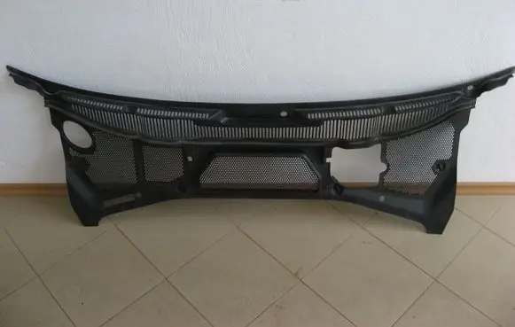 Bentley Flying Spur Tailgate/trunk upper cover trim 3W8819415K