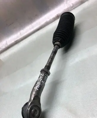 Volkswagen Taigo Steering tie rod 2q0423831