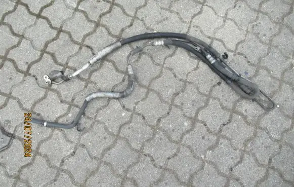 Jaguar XF X250 Air conditioning (A/C) pipe/hose