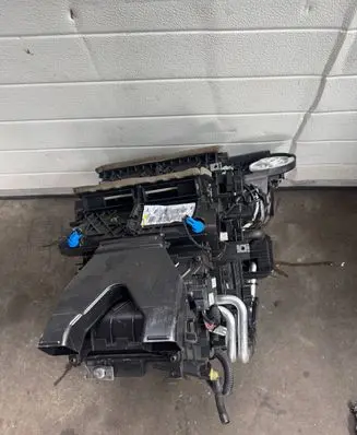 Ford Kuga II Interior heater climate box assembly GV6119B555EB