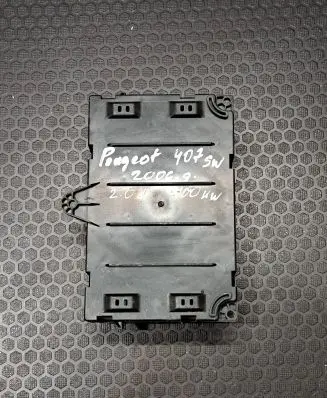 Peugeot 407 Fuse module 9656148180 S120017001H BSCA0400