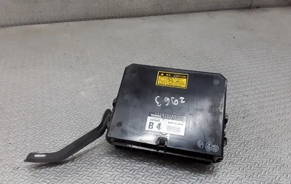 Toyota Previa (XR30, XR40) II ABS control unit/module 8954028490 0794009081