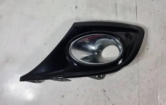 Renault Megane III Front bumper lower grill 623043311R 623843060R