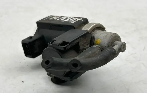 Hyundai Trajet Turbo solenoid valve 