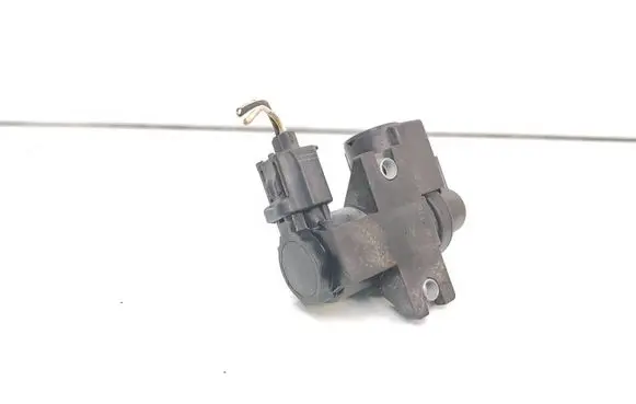 Vacuum valve