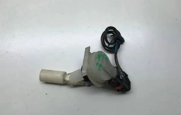 Chrysler Grand Voyager IV Windshield washer fluid level sensor 01084332