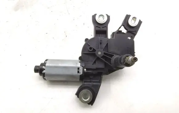 Volkswagen Tiguan Rear window wiper motor 5N0955711B