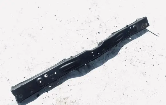 Toyota Avensis T250 Radiator support slam panel 16555