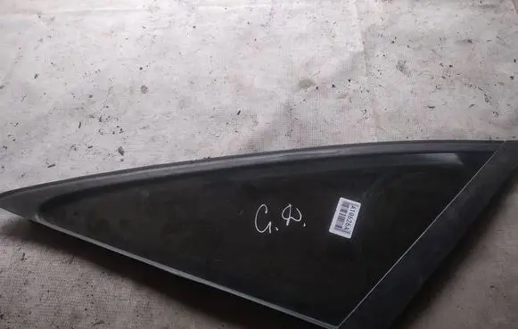 Audi A6 S6 C6 4F Rear side window as2