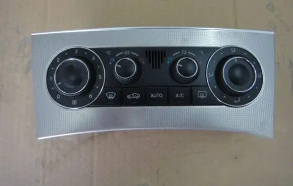 Mercedes-Benz CLK A209 C209 Climate control unit
