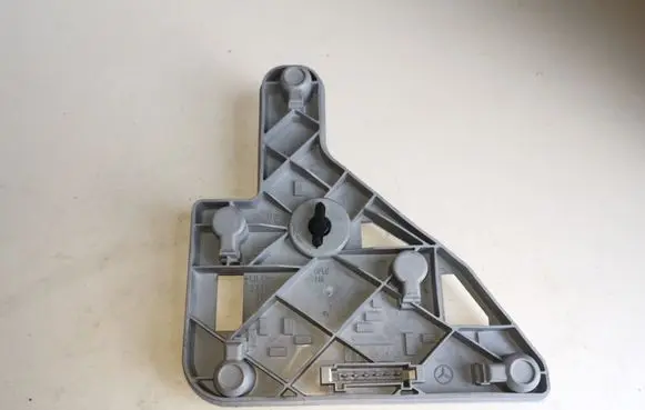 Mercedes-Benz C W203 Tail light bulb cover holder 3311