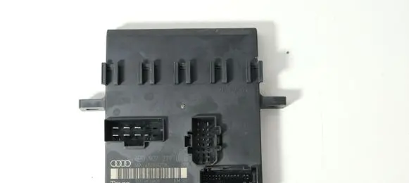 Audi A8 S8 D3 4E Comfort/convenience module 4E0907279L